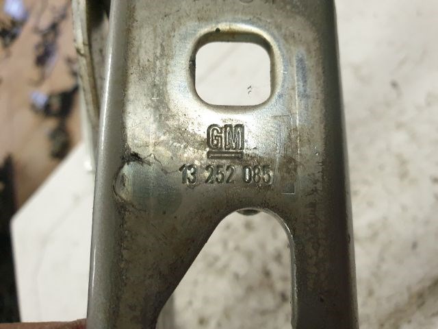 Opel Astra H Csomagtérajtó zsanér bal hátsó SEDAN 13252085 2. kép