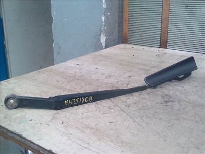 KIA RIO 2000.04-2005.06 Ablaktörlő kar bal első