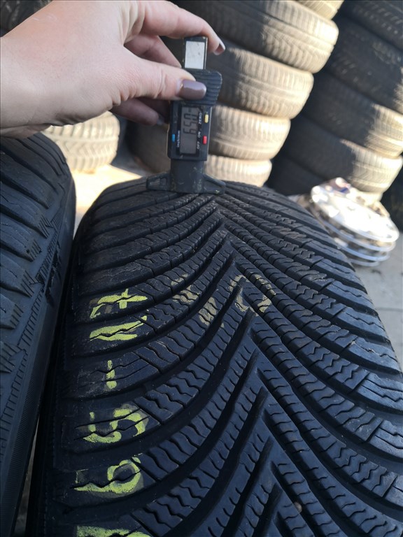 215/65 R17 Michelin téli gumi 42000ft a 2db/4/ 2. kép