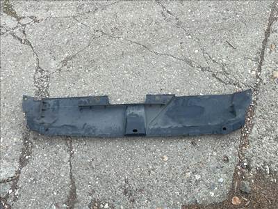 AUDI A5 8T3 Homlokfal Burkolat 015020