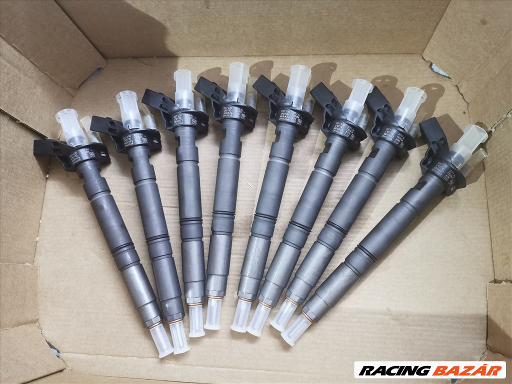 4.0tdi A8 4N SQ7 4M Q8 Audi új bosch porlasztó 057130277bj 1. kép