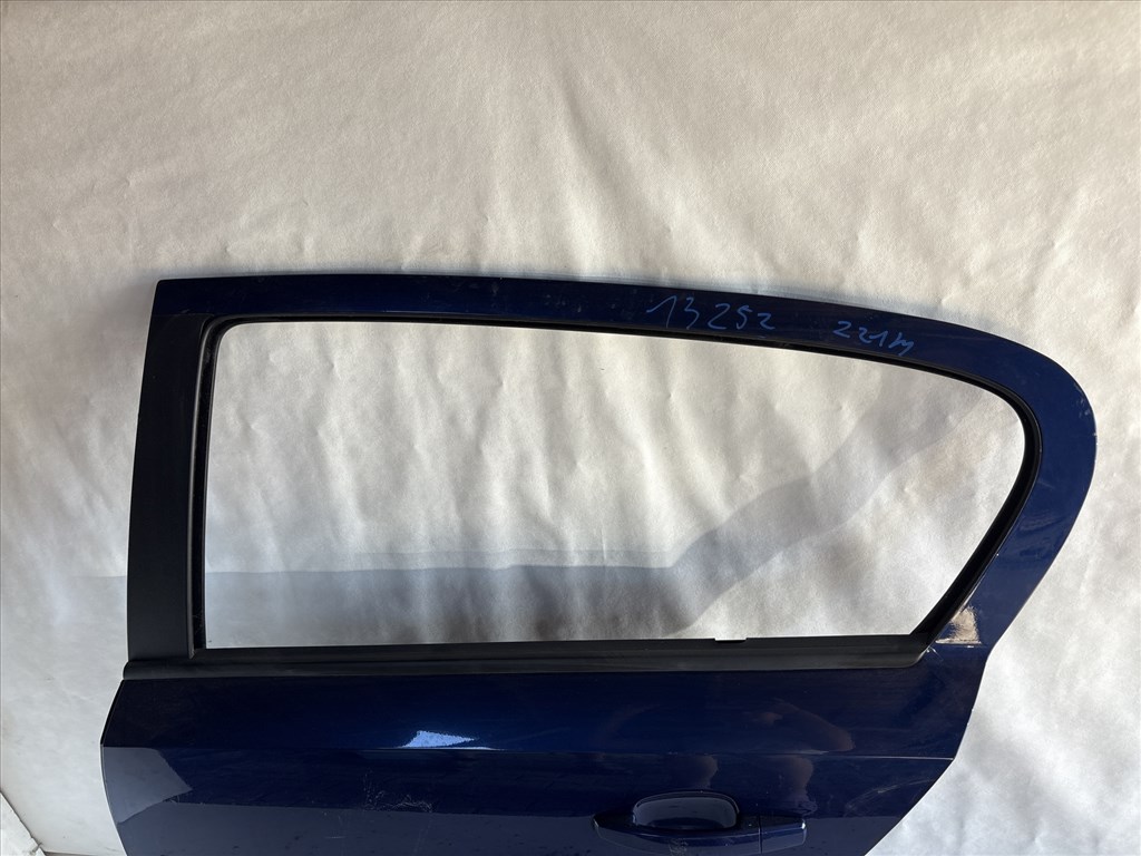 13252 Opel H astra Bal hátsó  Ajtó   Kék Z21b 5 ajtós 2. kép