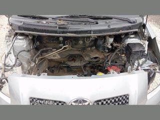 Toyota Yaris (XP90) Első Ablaktörlő Szerkezet Motorral *140566*