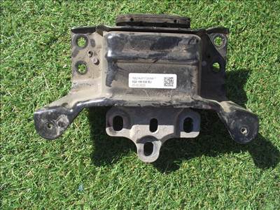 Skoda Octavia 4 Golf 8 váltó tartó bak  5q0199555bj