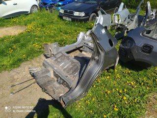 Honda Civic VIII HONDA CIVIC VIII Bal hátsó Negyed Karosszéria Csom