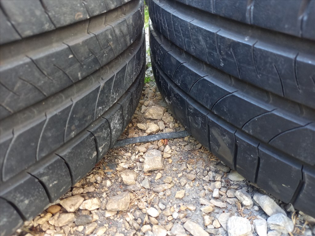  VW Touran/ Golf mk5 gyári alu 6,5x16 5x112 205/55R16 michelin nyárival Sxx2 5. kép