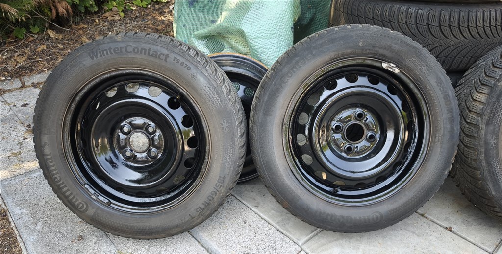  TOYOTA YARIS TÉLI GARNITURA ELADÓ!  CONTINENTAL WINTERCONTACT GUMIKKAL! 4x100 R15"  1. kép