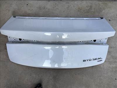 BYD Seal csomagtérajtó 