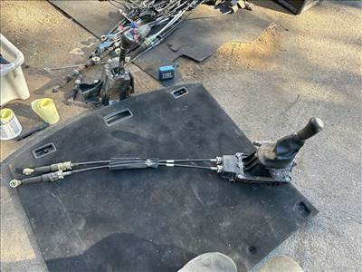 DACIA SANDERO II  Váltó Kulissza