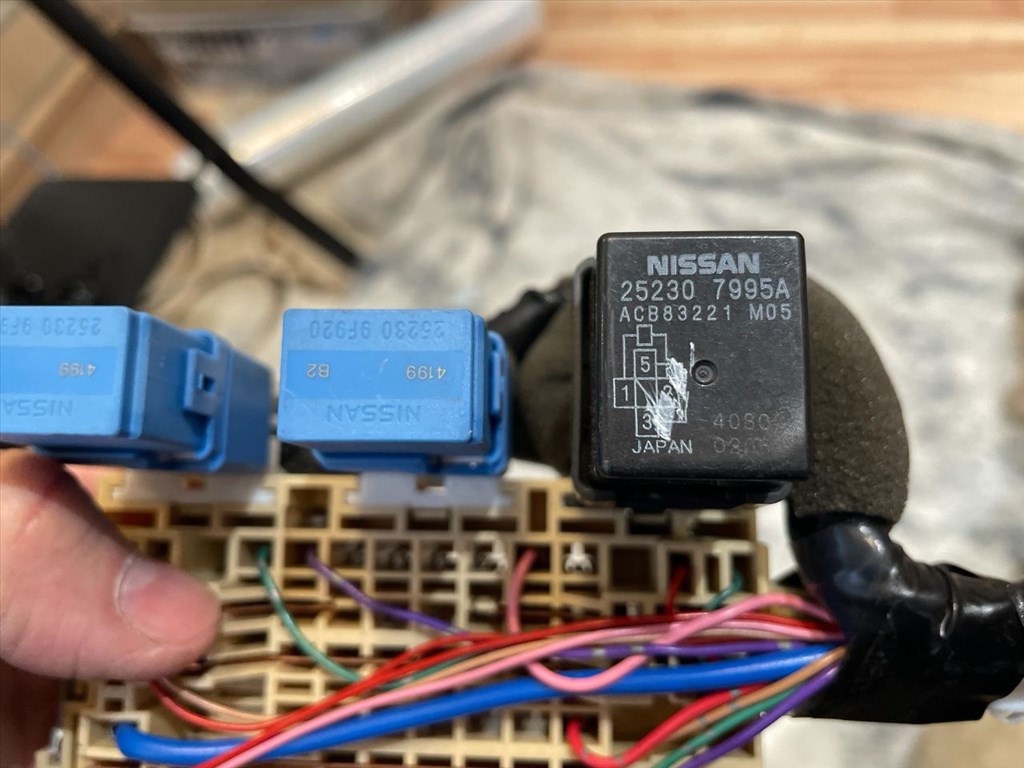 NISSAN PULSAR C13 Biztosítéktábla Utastér 4. kép