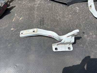 NISSAN QASHQAI / QASHQAI PLUS 2 J10, JJ10 Motorháztető Bal Zsanér