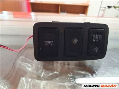 Suzuki Swift III SUZUKI SWIFT III Fényszórómagasság Állító Kapcsoló