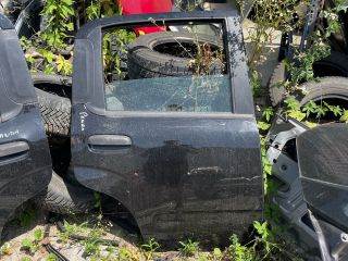 Fiat Panda II FIAT PANDA Jobb hátsó Ajtó (Részeivel)