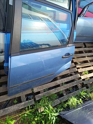 Ford Fiesta Mk5 Bal hátsó ajtó  fi0208