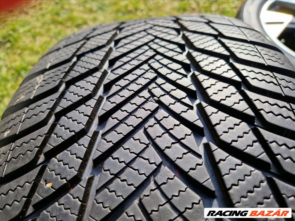  Audi,20"-as, gyári felni, téli gumival eladó! 6. kép