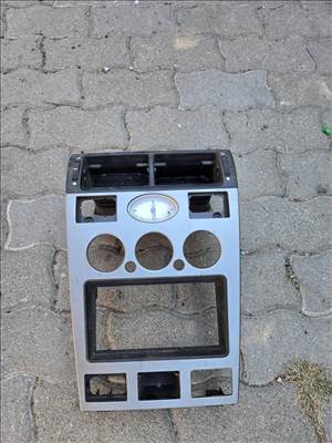 Ford Mondeo Mk3 Középkonzol keret
