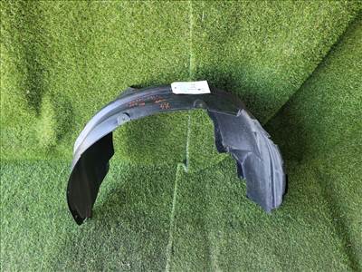 SUZUKI SX4 Jobb első Dobbetét (Kerékjárati, Műanyag) 7232180J0 7232155l0