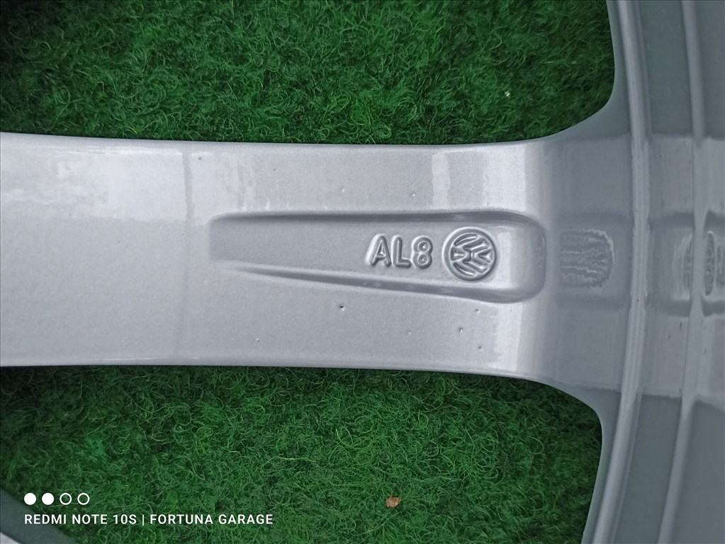 5x112 17" Volkswagen 'Dijon' felújított alufelni garnitúra 6. kép