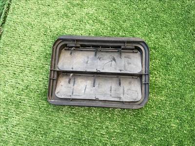 DACIA SANDERO  Csomagtér Szellőző Jobb