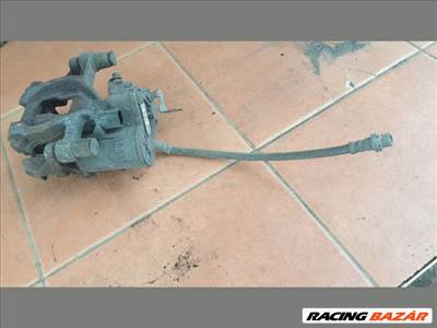 BMW i3 I01 Jobb hátsó féknyereg  6883020