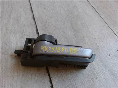 SUZUKI SX4 Bal első belső kilincs