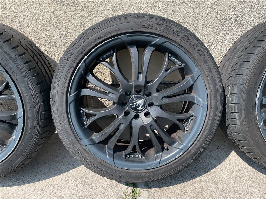 18-as Barracuda alufelni nyári gumival 225/45 R18 4X100 4X108 3. kép