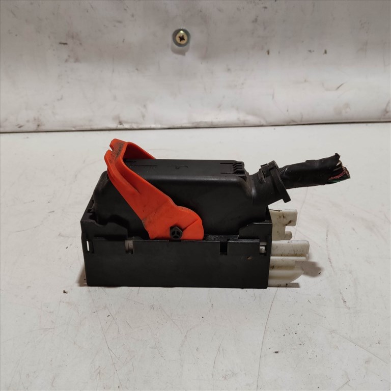 205424 Toyota Yaris III. 2011-2014 Abs elektromos csatlakozó 44540-0D130 , 06.2102-3680.4  3. kép