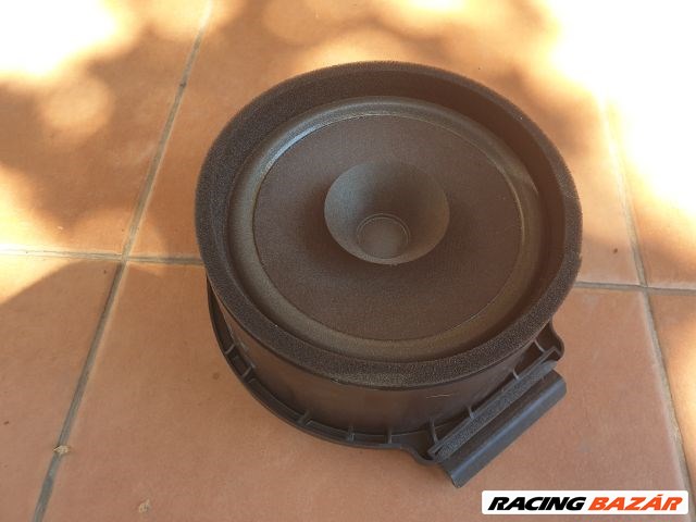 Opel Zafira C Bal hátsó hangszóró  22759406 1. kép