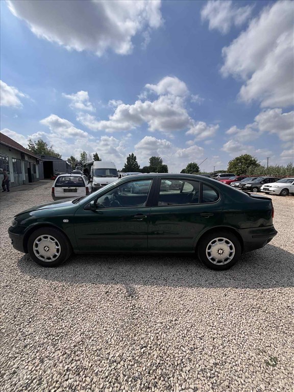Seat Toledo II bontott alkatrészei 3. kép