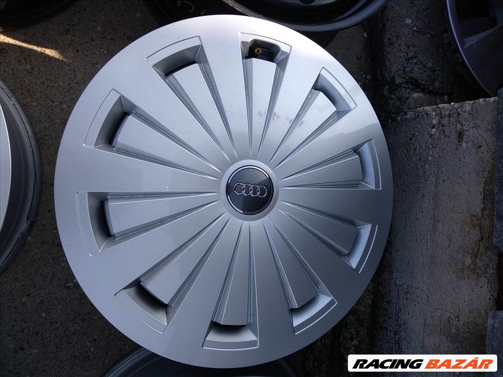 5x112 16 Gyári Audi alufelni dísztárcsával 64000ft a 4db/64/ 1. kép