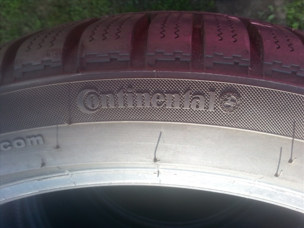  215/40R17 Continental újszerű téli gumi garnitúra 7. kép