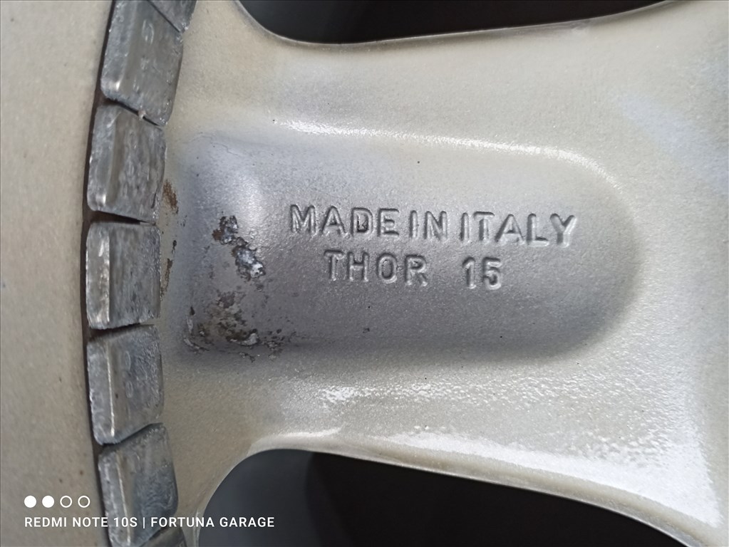 4x100 / 4x114,3 15" Titanium használt alufelni garnitúra 10. kép