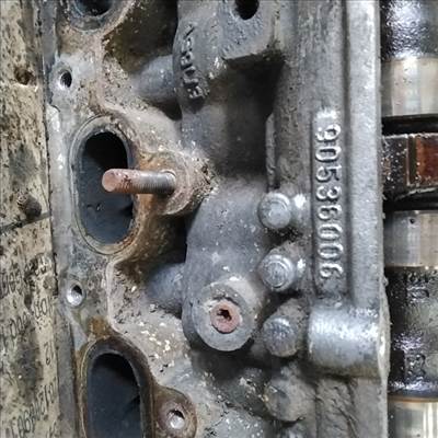 OPEL Zafira 98.09.01-05.08.31 Hengerfej. benzines