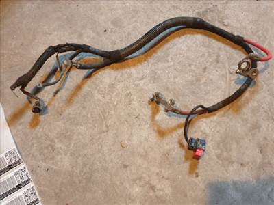 Opel Astra H 1.4 Akkumulátor kábelköteg Z14xep 