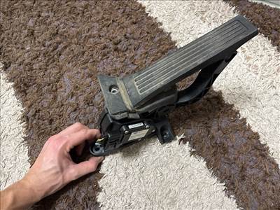 HYUNDAI i40 CW VF Gázpedál (Elektromos)