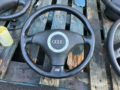 AUDI TT 8N3 Kormány 014883