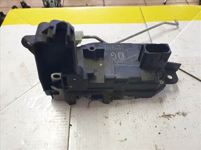 Opel Astra H, Opel Zafira B Jobb első ajtózár QG 13210749