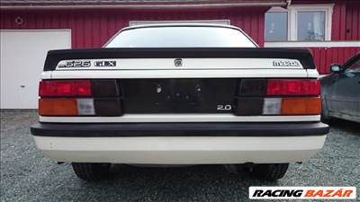 Mazda 626 Coupe 1982-87 belső hátsó lámpa, prizma  stanley0673836