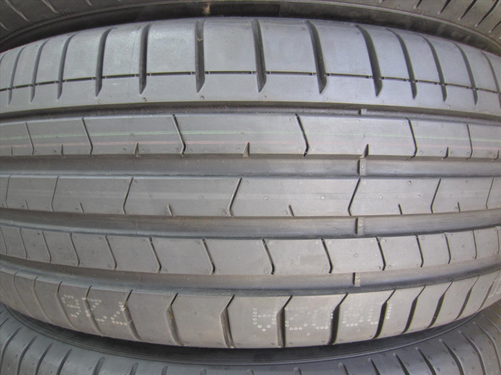  235/55 R19 PIRELLI PZERO 105V 3. kép