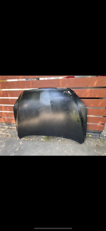 Toyota RAV4 (XA30) motorháztető új de szállítás sérült 3. kép