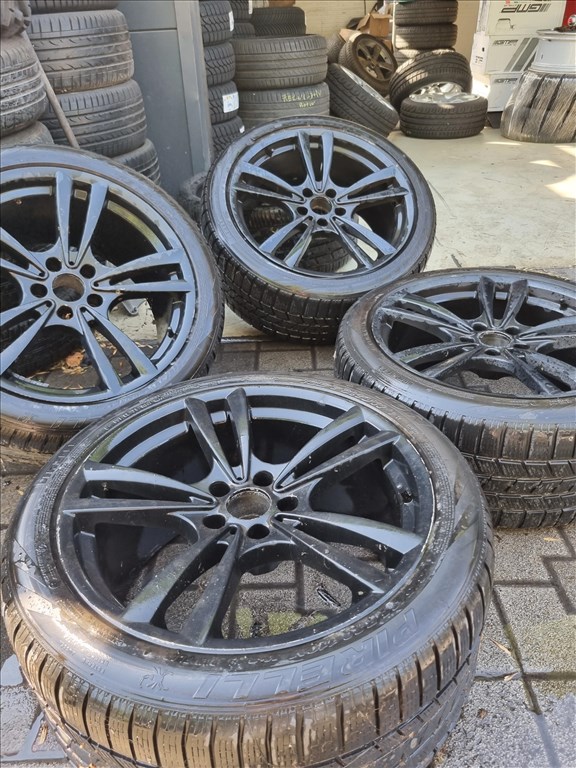  5x120 lyukosztású 20" használt alufelni, rajta 275/40 használt Pirelli téli gumi  3. kép