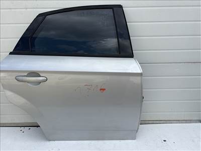 12869 Ford Mondeo IV. 2007-2014 Jobb hátsó Ajtó Ezüst 5 ajtós