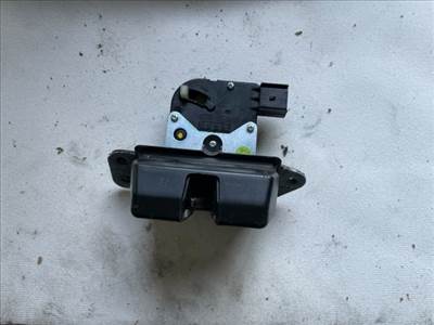 Hyundai i40 csomagtér ajtó zárszerkezet 