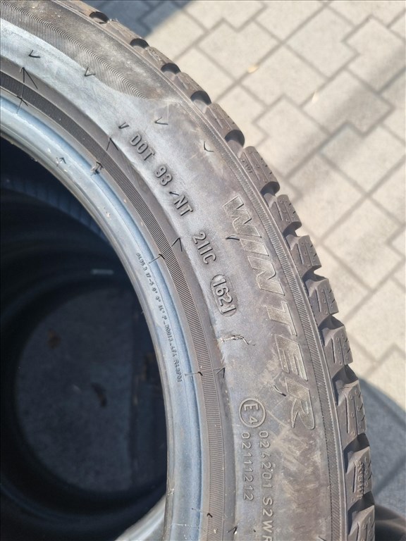  205/5017" újszerű Pirelli Scorpion 3 téli gumi 4db  5. kép