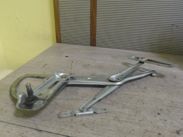 OPEL ASTRA G 97-04 Jobb első ablakemelő szerkezet mechanikus 1. kép