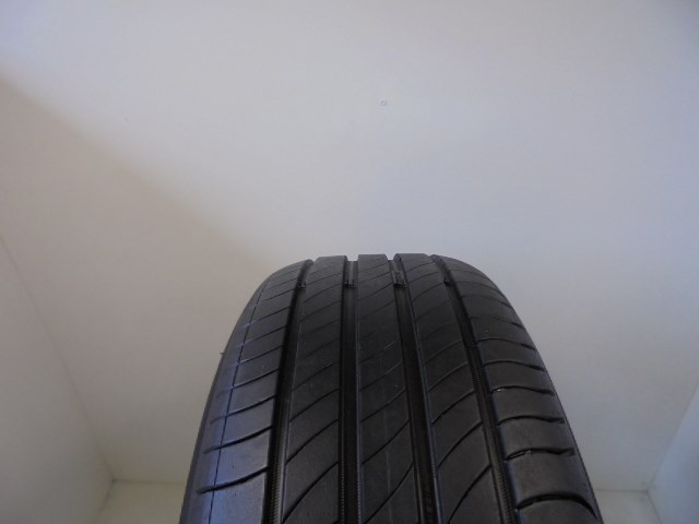 Michelin Primacy 4 215/65 R17  1. kép