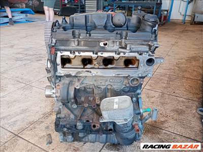Volkswagen Golf VII Variant 1.6 TDI - Motor (Fűzött blokk hengerfejjel)