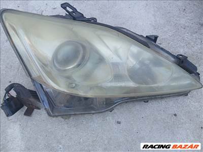 Lexus IS 220d jobb első fényszóró 