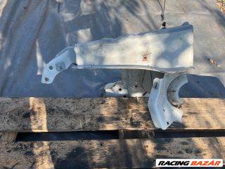 Fiat Grande Punto FIAT GRANDE PUNTO Jobb első Negyed Karosszéria