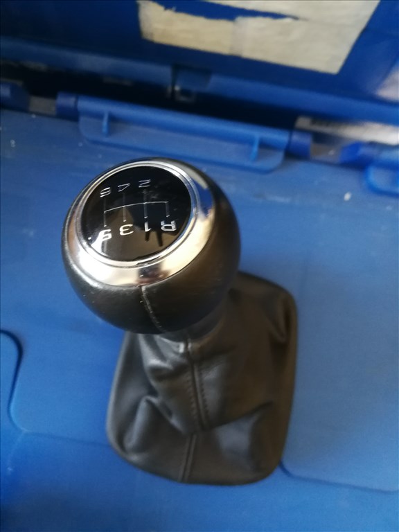 Audi A1, Q3, A3 váltógomb kézi és DSG  8p0853279a 8p1713463a 8x1713139gtah 13. kép